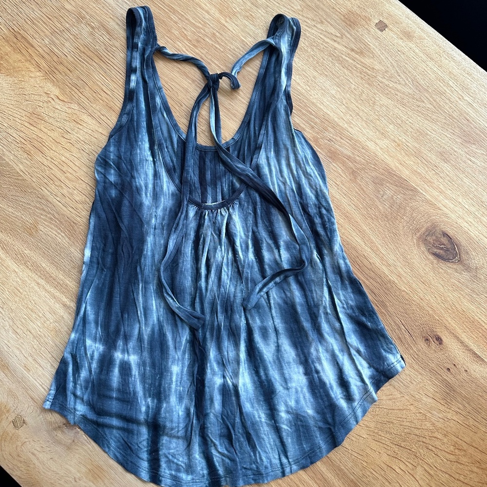 Gibson - beautiful tie dye tank - super soft